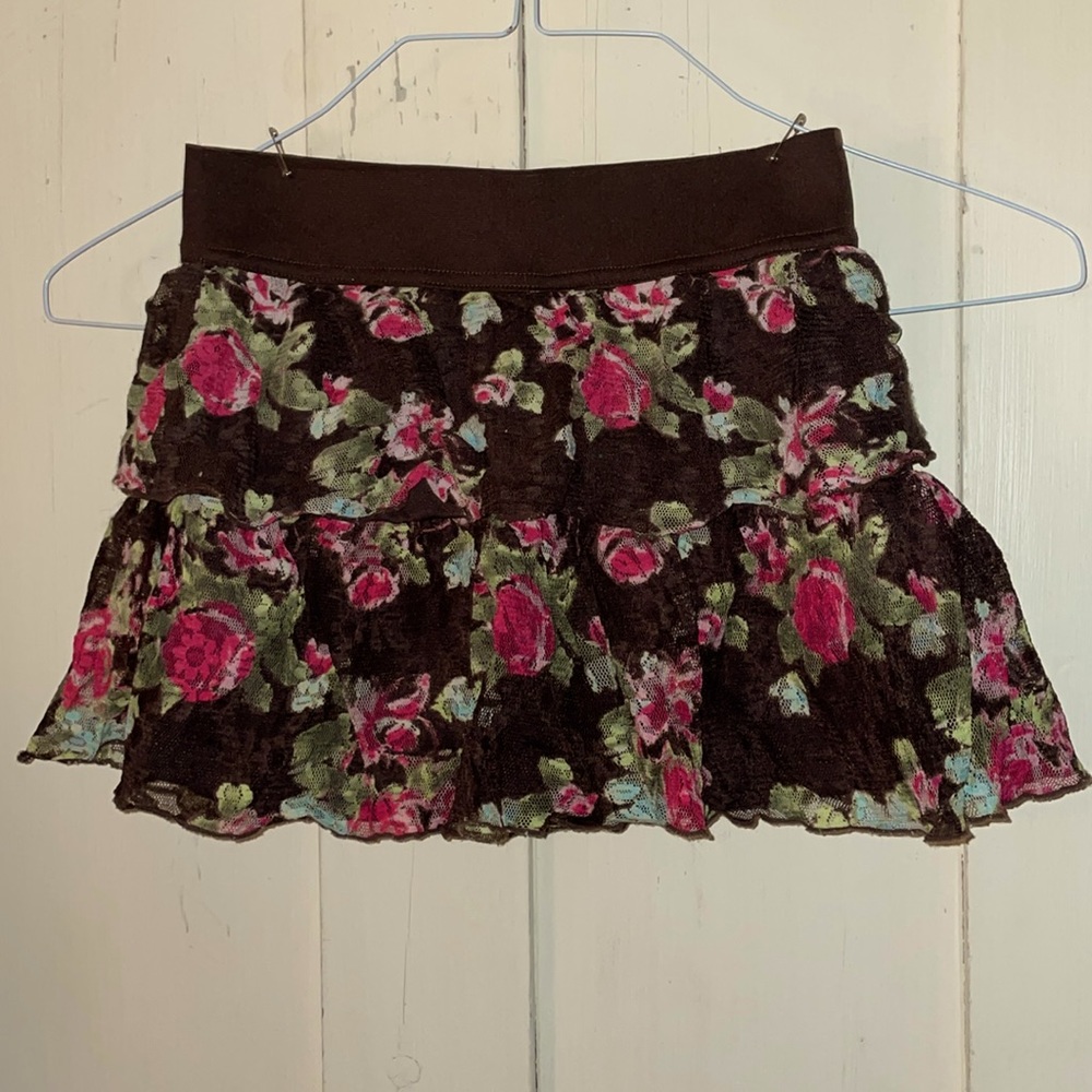 Skirt brown with flowers